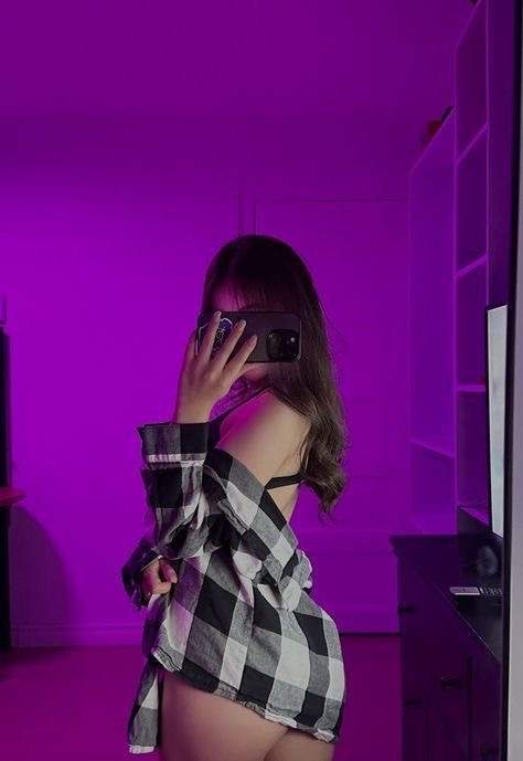 Ekin İstanbul Escort