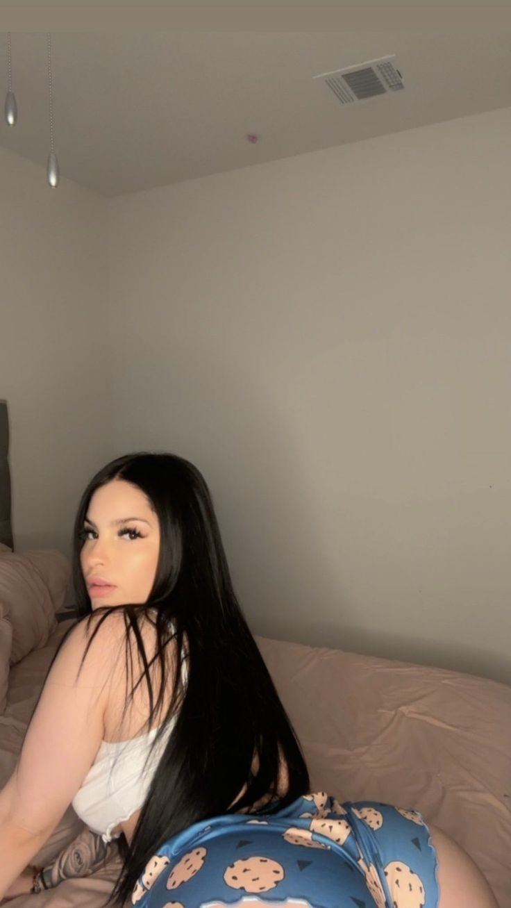 Dila - Taksim Escort